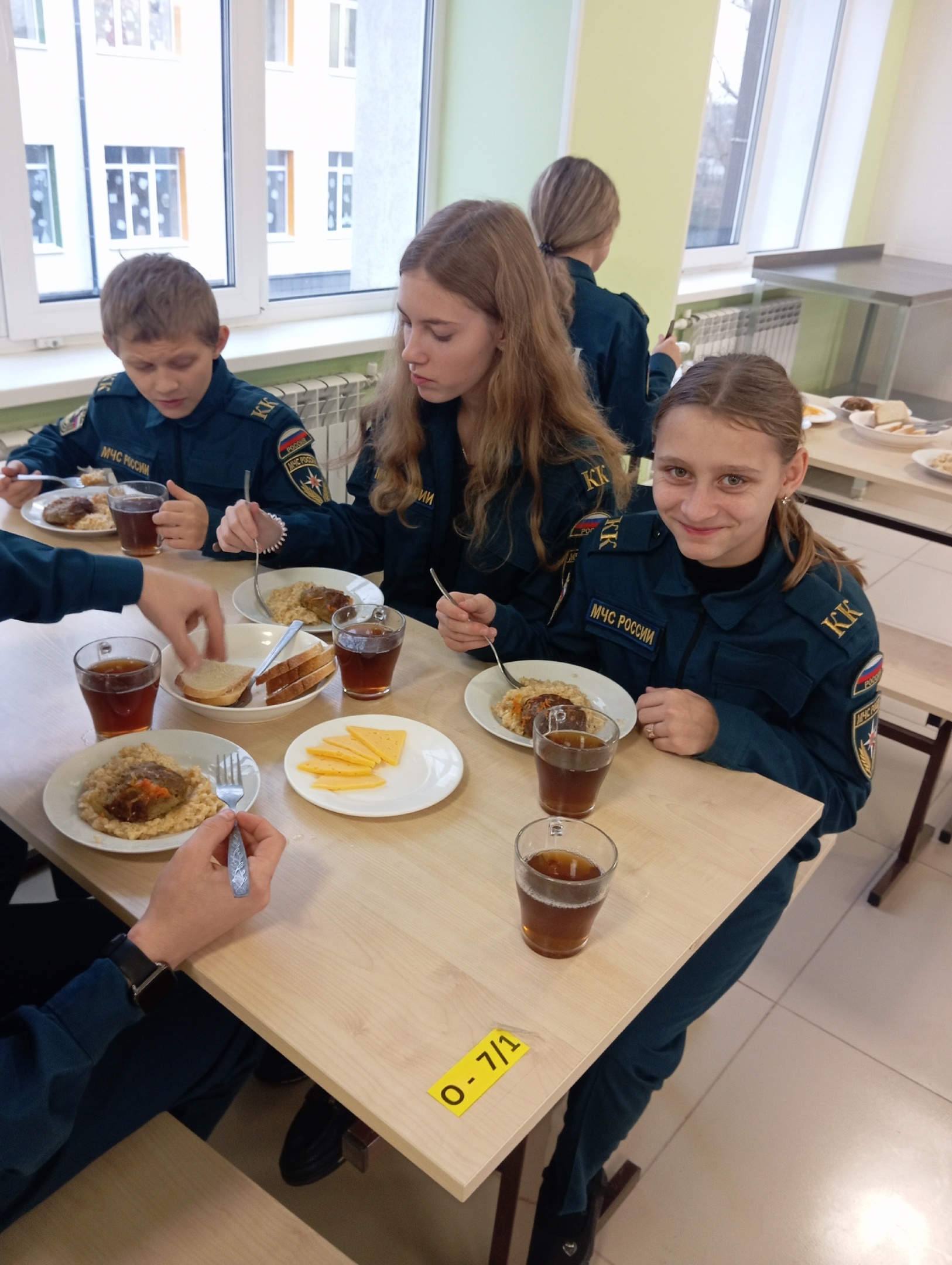 Изображения столовой.